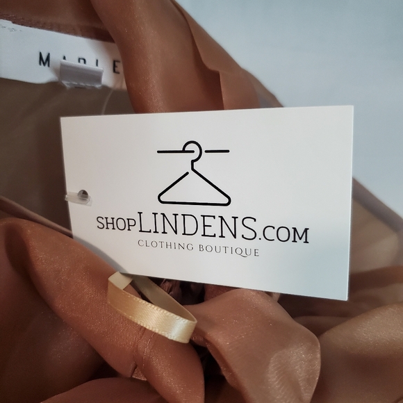 Mable Beige Fancy Blouse Undershirt Tank Size M Medium Women's Cream Neutral - Picture 5 of 13